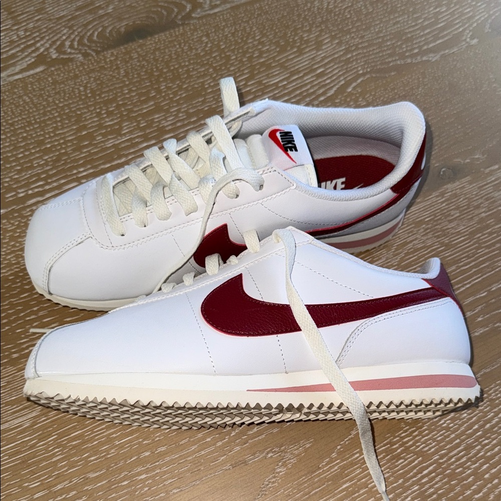 Nike Cortez White Red Stardust